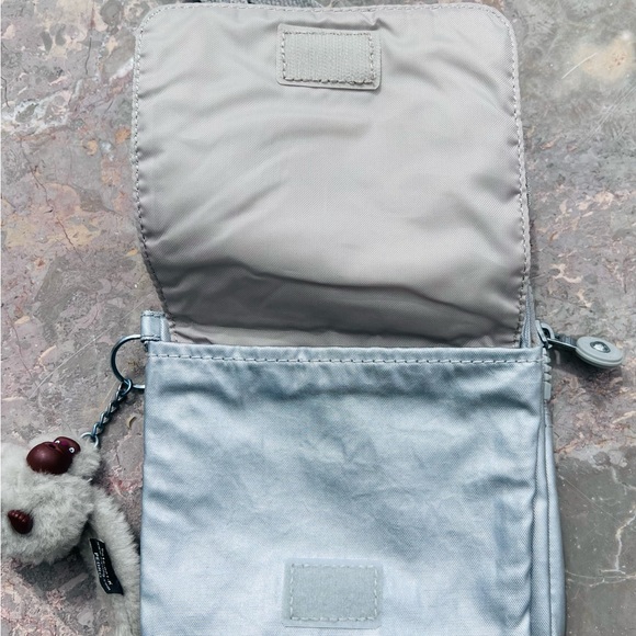 Kipling El Dorado Crossbody in SILVER - Picture 4 of 10